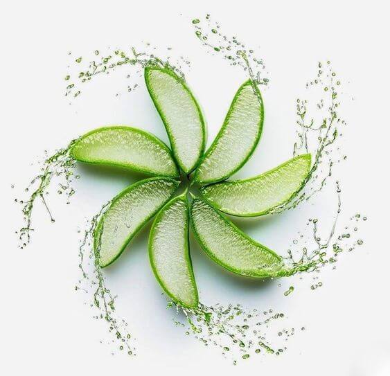 کینزر فوراور: حاوی جوجوبا و آلوئه ورا خالص